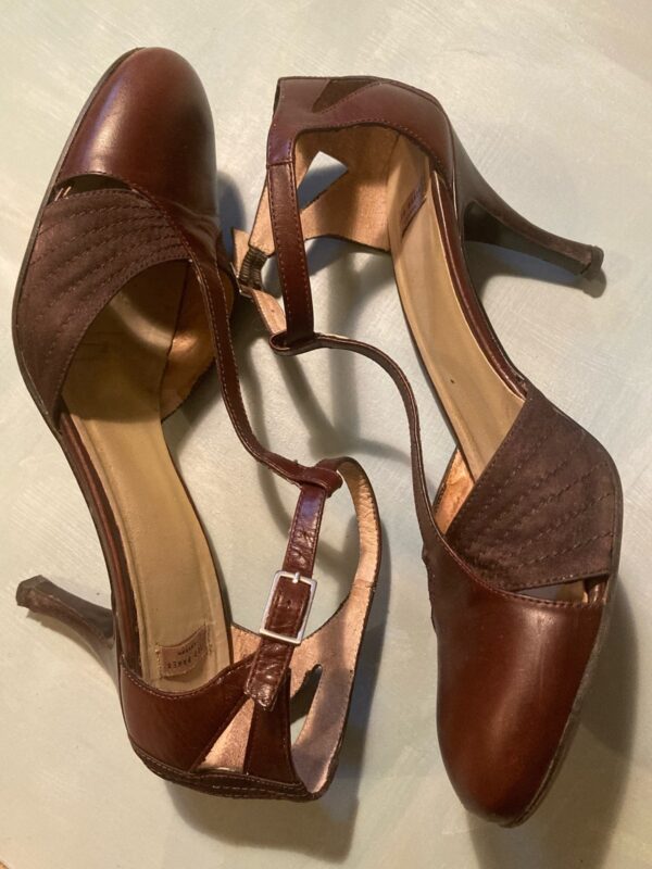 Ted Baker T-Strap Heels Vintage 00s 1940's Vibe ~ Leather & Satin! Sz 40